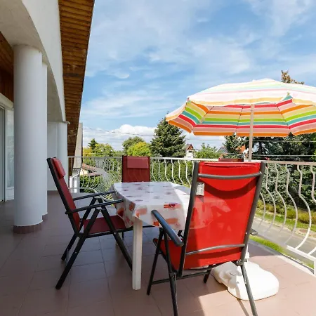 Anthony 2 By Interhome