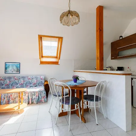 Anthony 2 By Interhome Apartment *
