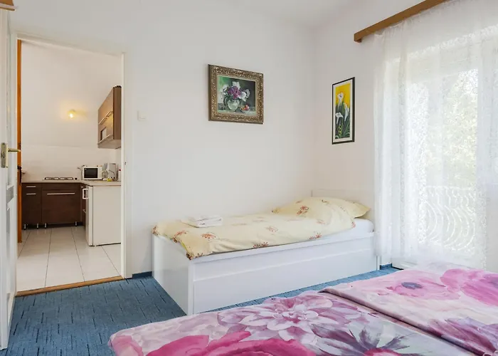 Anthony 2 By Interhome Apartament *